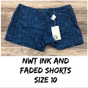 🆕 Women’s shorts, Ink and Faded, blue and Black